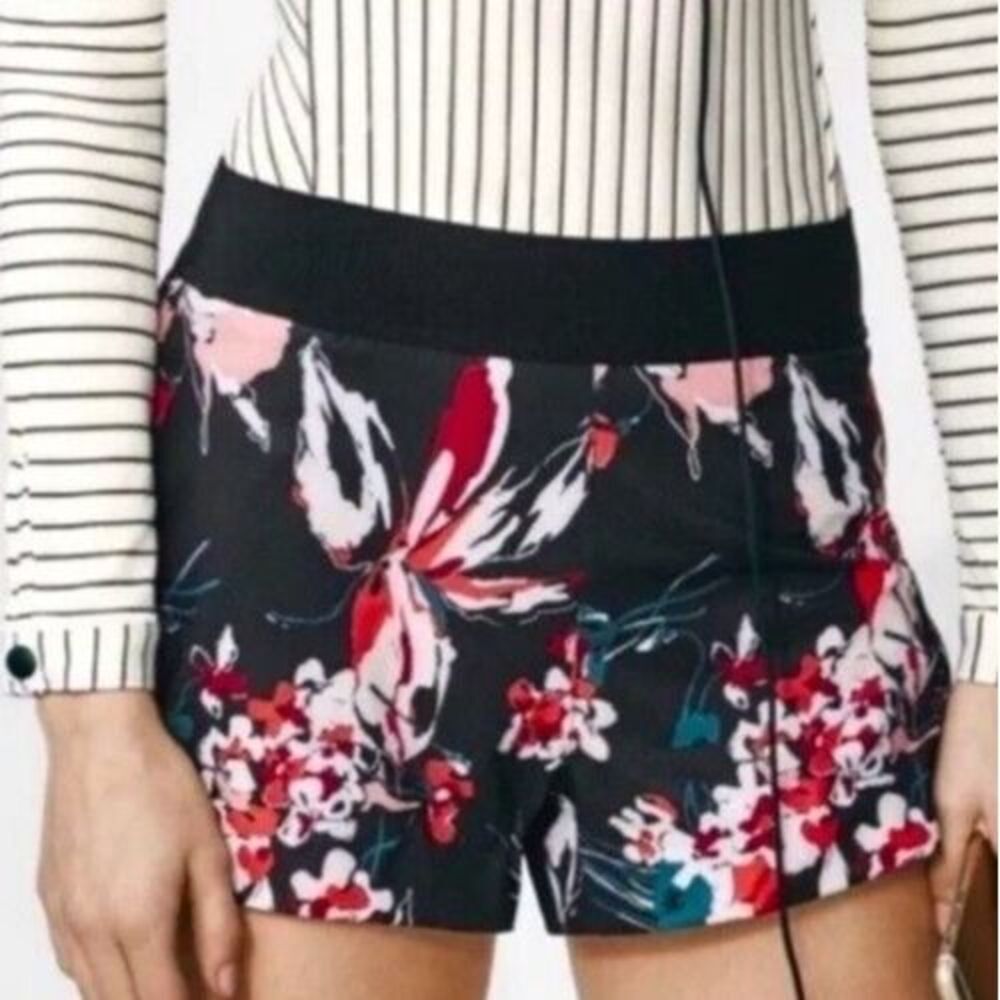 Athleta X Derek‎ Lam Floral Athletic Shorts Workout Activewear Size M